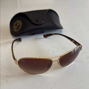 Ray-Ban Gold Frame Sunglasses with Gradient Brown Lenses